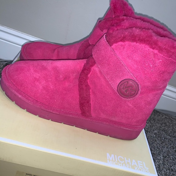 Michael Kors Pink Winter Bootie - Picture 2 of 6